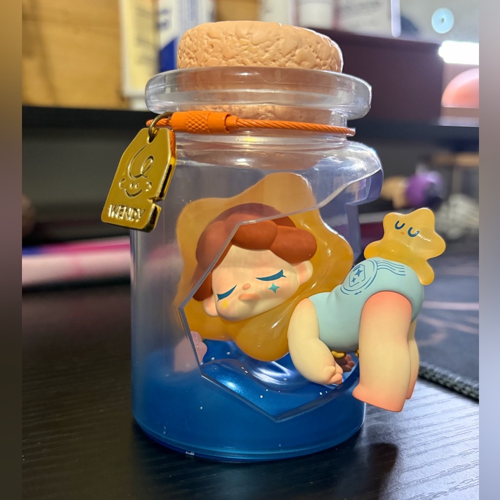 Wendy jar of stars Mini Figure in Jar - Blue, Yellow, Peach